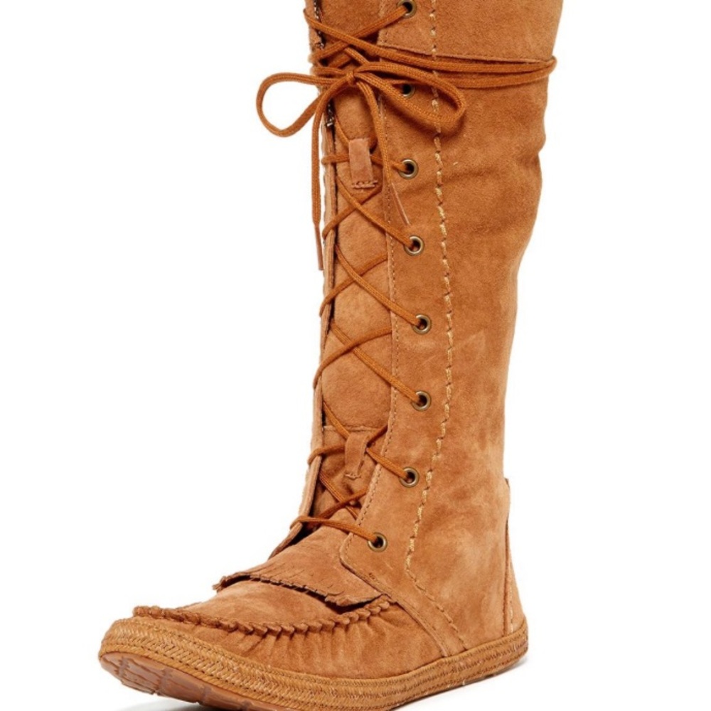 Discontinued!  UGG Moccasin Lace Up Sheepskin Boots